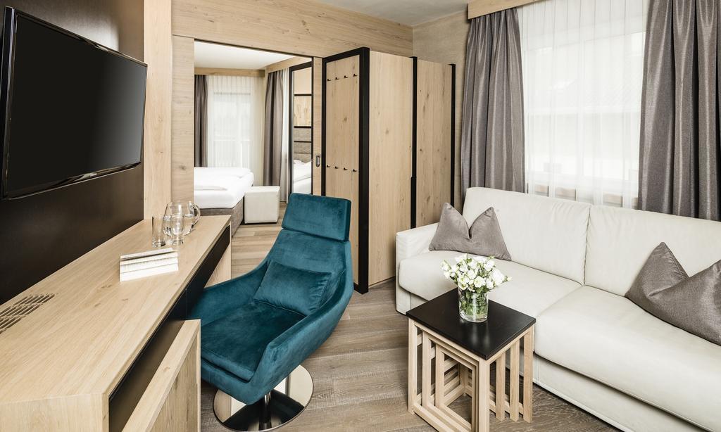 Hotel Prokulus Naturns Eksteriør bilde
